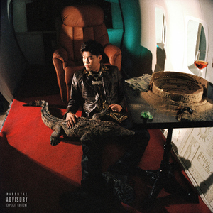 海南裸休美女撒尿露脸视频
